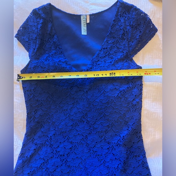 Dina Be Short Sleeve Lace Dress - Size Small - Picture 4 of 5